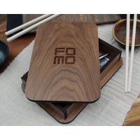 Holzkaro Präsentator | Restaurant Bill Box Scheckhalter Quittungsspitzenhalter Unsere Holzboxen Werden Individuell Mit Eurem Restaurantlogo Bedruckt von TheChefsEmporium