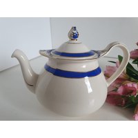 Vintage Art Deco Seltene Soho Keramik Solian Ware Elizabeth Blau Teekanne Für Einen von TheCollectologists