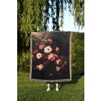 Blumige Decke Rose & Pfingstrose - Gothic Victorian Decor von TheCoolRuler