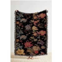 Florale Gothic Gewebte Decke Dark Academia Cottagecore Dekor Florale Gothic Gewebte Decke Dark Academia Cottagecore Dekor von TheCoolRuler