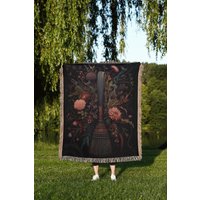Florale Hexenbesen Webdecke Dark Academia Wandteppich Florale Hexenbesen Webdecke Dark Academia Wandteppich von TheCoolRuler