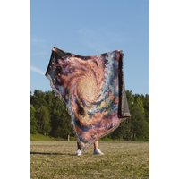 Galaxy Swirl Woven Decke Astrologie Wandteppich von TheCoolRuler