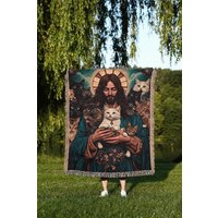 Jesus Hält Katzen Decke Wunderlicher Cottagecore Wandteppich von TheCoolRuler