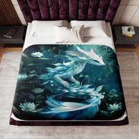 Meerjungfrau Drache Werfen Decke Wunderliche Ocean Creature Art Meerjungfrau Drache Werfen Decke Wunderliche Ocean Creature Art von TheCoolRuler
