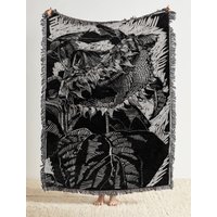 Sonnenblumen Gewebte Decke Reijer Stolk Art, Dark Academia Decor von TheCoolRuler