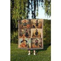 Vintage Halloween Hexe Gewebte Decke Gruselige Herbst Dekoration von TheCoolRuler