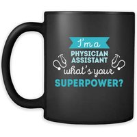 Kaffeebecher - Ich Bin Ein Arzt Helfer Was Ist Ihre Supermacht? Perfektes Geschenk Für Ihren Vater, Mutter, Freund, Freundin/Freund | 11 Unzen von TheCoolSloth