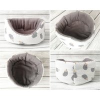 Meerschweinchen Bett Pipipad Kuschelbett Fleece Kuschelnest Körbchen Fleecehaltung Igel Grau von TheCosyHut