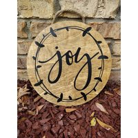 Joy Türdekoration | Haustür Dekor Türdekor Wohndeko Haus Wärmendes Geschenk Türbügel Weihnachtsgeschenk von TheCraftyQueenP