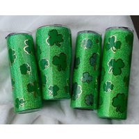 Grünes Kleeblatt St. Patrick's Day Glitzer Becher von TheCraftyTeacher0613