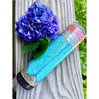 Hellblauer Lehrer Bleistift Glitter Becher von TheCraftyTeacher0613