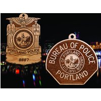 Personalisierte Hölzerne Portland Polizei Abzeichen Oder Schulter Patch Hängende Verzierung von TheCreativeEngraver