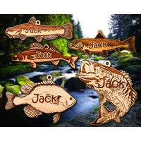 Personalisierte Holzfisch Ornament von TheCreativeEngraver