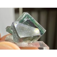 Zonierter Fluorit Twin Gem Kristall - Lady Annabella Weardale Co. Durham England 2.5 cm X 2.3 Miniatur von TheCumberlandMine