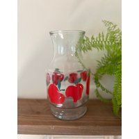 Vintage Apfelsaftkrug, Rote Apfelgetränkkaraffe, Anker-Hocker-Apfel-Trinkgeschirr, Glas-Apfelkaraffe von TheCutSilhouette