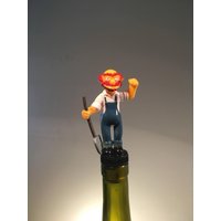 Der Flaschenverschluss Der Miniaturen. Verwenden Sie in Ihrer Hausbar Oder Weinflasche Der Flaschenverschluss Der Miniaturen. Verwenden Sie in Ihrer Hausbar Oder Weinflasche von TheDecorativeCompany