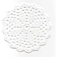 Mini-Häkeldeckchen Spitzendeckchen Tischdekoration Gehäkeltes Deckchen Herzstück Handgemachtes Hochzeitsdeckchen Serviette Boho Dekor Runde Weiße von TheDoiliesEmporium