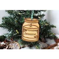 Personalisierter Kerzenmacher Weihnachtsschmuck Kerze Holz Lasergraviert Rustikal Name Personalisiert Baum Dekoration Irisch von TheDribblyYak