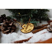 Personalisierter Maler Weihnachtsornament Künstler Malerei Holz Custom Bauble Laser Graviert Rustikaler Holzname Personalisiert Dekoration Irisch von TheDribblyYak