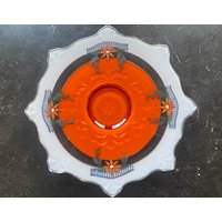 1920Er-1930Er Jugendstil, Art Deco Rückbemalter Glas Kuchenständer Auf Sockel Mit Floralen Motiven von TheFormsofBeauty