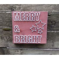 Frohe & Helle String Art Holzschild von TheFuzzySalamander