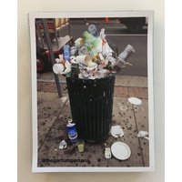 stoffreste Nyc Mülleimer Magnet von TheGarbahgeMan