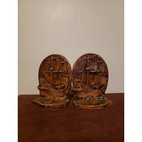 Vintage Buchsend Aus Gussmetall von TheGoldenNuggetCo
