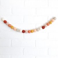 A-Mais-Ing Herbst Filz Wimpelkette | Ernte Filzkugel Girlande Gestuftes Tablett, Mantel, Letterboard Dekor von TheHonakerHomeMaker