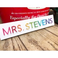 Made To Order String Art Personalisierter Lehrer Name Art, Regenbogen Mini Block, Personalisiertes Geschenk Made To Order String Art Personalisierter Lehrer Name Art, Regenbogen Mini Block, Personalisiertes Geschenk von TheHonakerHomeMaker