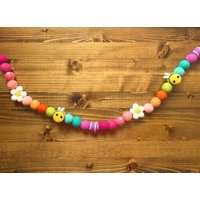 Wie Wächst Dein Garten? Filz Pom Wimpelkette | Bunte Frühling Sommer Blumen Hummel Regenbogen Ball Girlande von TheHonakerHomeMaker