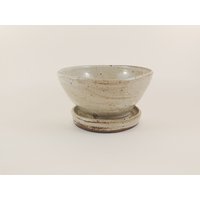 Gesäuberter Weißer Keramiktopf Mit Verschmolzener Platte | Sukkulente Vase von TheLevantinePotter