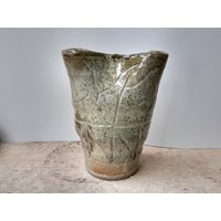 Große Shino Glasur Vase | Soda Gebrannte Keramik 11 Zoll von TheLevantinePotter