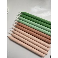 Gerippte Lange Kerzen | Geriffelte Stumpenkerze Hohe Spitzkegelsäule, Dekorative Kerze, Dinner Candle, Luxuskerze, Home Decor, Hochzeitskerze Gerippte Lange Kerzen | Geriffelte Stumpenkerze Hohe Spitzkegelsäule, Dekorative Kerze, Dinner Candle, Luxuskerze, Home Decor, Hochzeitskerze von TheLinesStudio