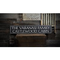 Benutzerdefinierte Familien Cabin Namensschild - Rustikale Handgemachte Dekoration Schilder Aus Holz von TheLiztonSignShop