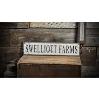 Benutzerdefinierte Farm Oder Ranch Schild - Rustikale Handgemachte Dekorationen Aus Beunruhigtem Holz von TheLiztonSignShop