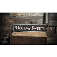 Weihnachten Süßigkeiten Schild - Rustikale Handgemachte Distressed Holzschild Dekor von TheLiztonSignShop