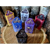 Altarkerze Mit Mondphasen/Triskele Verschieden Farben von TheMagicRunenShop