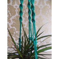 Grüne Blumenampel - Makramee Pflanzenhalter 32 Zoll 3mm Grün Stark Hängen Blumentopf Wandbehang Pflanzer Muster Geschenk-Idee von TheMagicalNodules