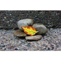 Kleiner Herbstblatt Magnet von TheMagpieInventory
