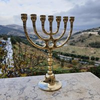 Menora Kerzenhalter Sieben Zweig Mit Davidstern Messing Kupfer Aus Israel Höhe 22 cm von TheMenorahShop