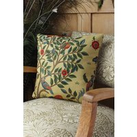 William Morris Kissenbezug Kelmscott Tree Forest Und Gold von TheMorrisRoom