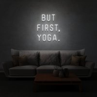 But First Yoga Neon Schild Für Fitnessstudio, Studio, Zuhause, Bar, Restaurant, Büro Wohnzimmer von TheNeonLabStore