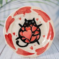 Herzen Aflutter Cat Love Dish Schwarz Süsse Katze Keramik Platte Handgemachte Serviertablett Valentinstag Gericht Herz Design Geschirr von TheNestKreationen