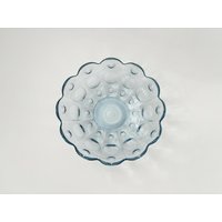 Fenton Signierte Kunst Glas Ice Blue Priscilla Mond Und Sterne Überbackene Vintage Dekorative Schale - 10 " von TheNostalgiaHaus