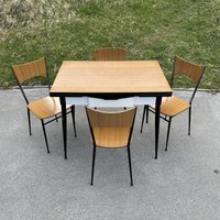 Set Mid-Century Esstisch Und 4 Stühle Von Salvarani Kautionato Italien 1950Er Jahre Für Esszimmer von TheOldAtticSI