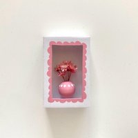 streichholzschachtel "Blümchen Für Dich" Ca.5cm X 3, 5M 1, 5cm Groß Mit Miniatur-Holzvase in Rosa von TheOnlyBirdWeLike