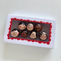 Porträt "Best Team" in Der Jumbo-streichholzschachtel | Deko Mit Handbemalten Haselnüssen Porträt "Best Team" in Der Jumbo-streichholzschachtel | Deko Mit Handbemalten Haselnüssen von TheOnlyBirdWeLike
