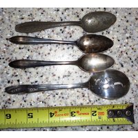 4 Versilberte Löffel, 3 Teelöffel Und Ein Oliven - Oder Motelöffel von TheOzarkFox