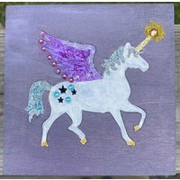 Handbemalte Einhorn/Pegasus Schatzkiste Schmuckbox Kristallbox Mit Swarovski Kristall Und Glitzer Akzenten von ThePalominoMare