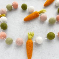Möhre Girlande - Filz Möhren Ostergirlande Frühlingsgirlande Filzkugeln Osterhase Frühlingsdeko Möhre Girlande - Filz Möhren Ostergirlande Frühlingsgirlande Filzkugeln Osterhase Frühlingsdeko von ThePeaberryStudio